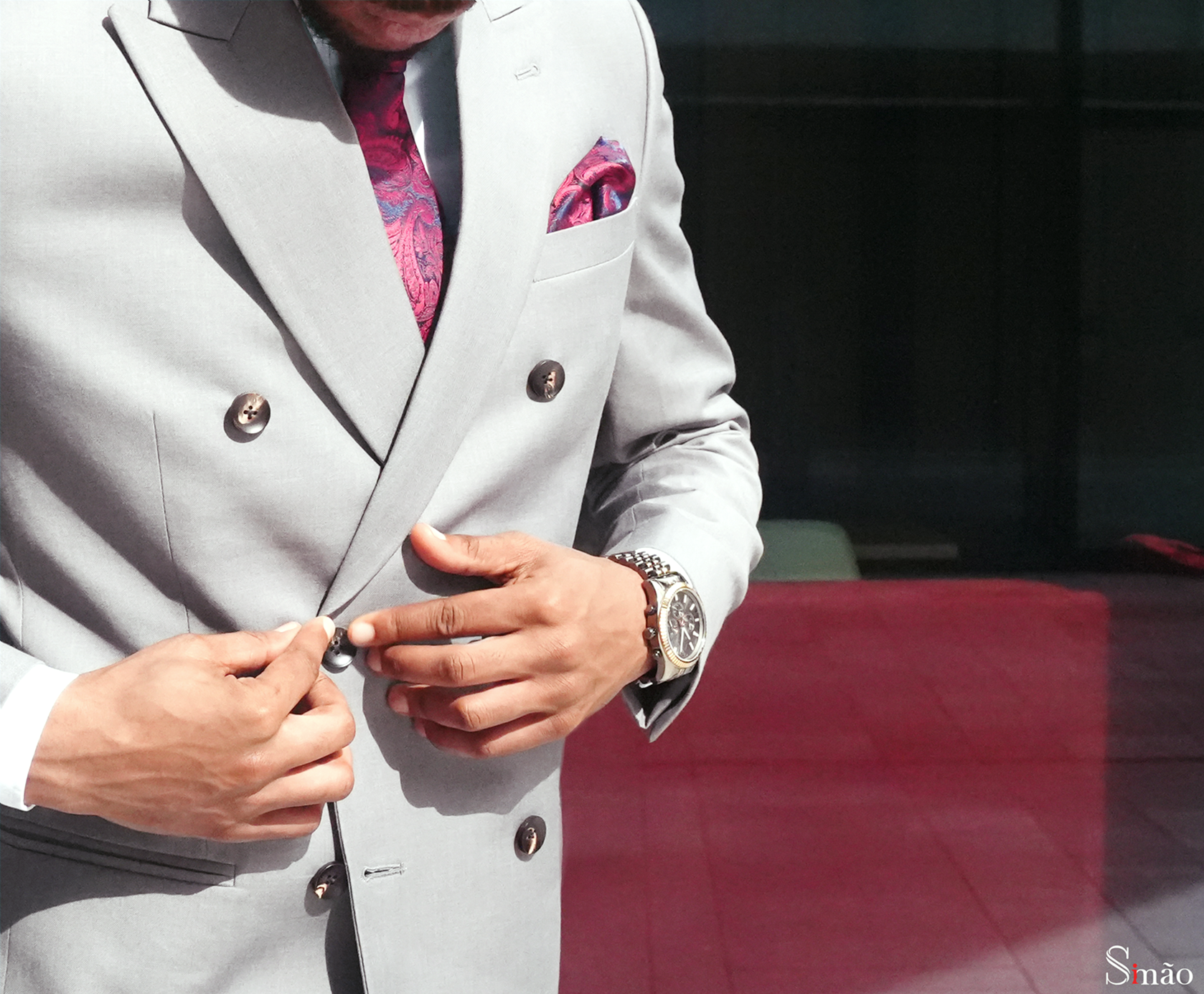 Why is a Proper Fit Suit Important for Men?